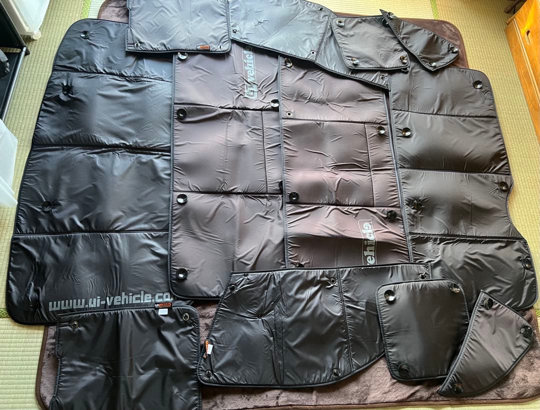 200系ハイエース全面遮光パットサンシェード