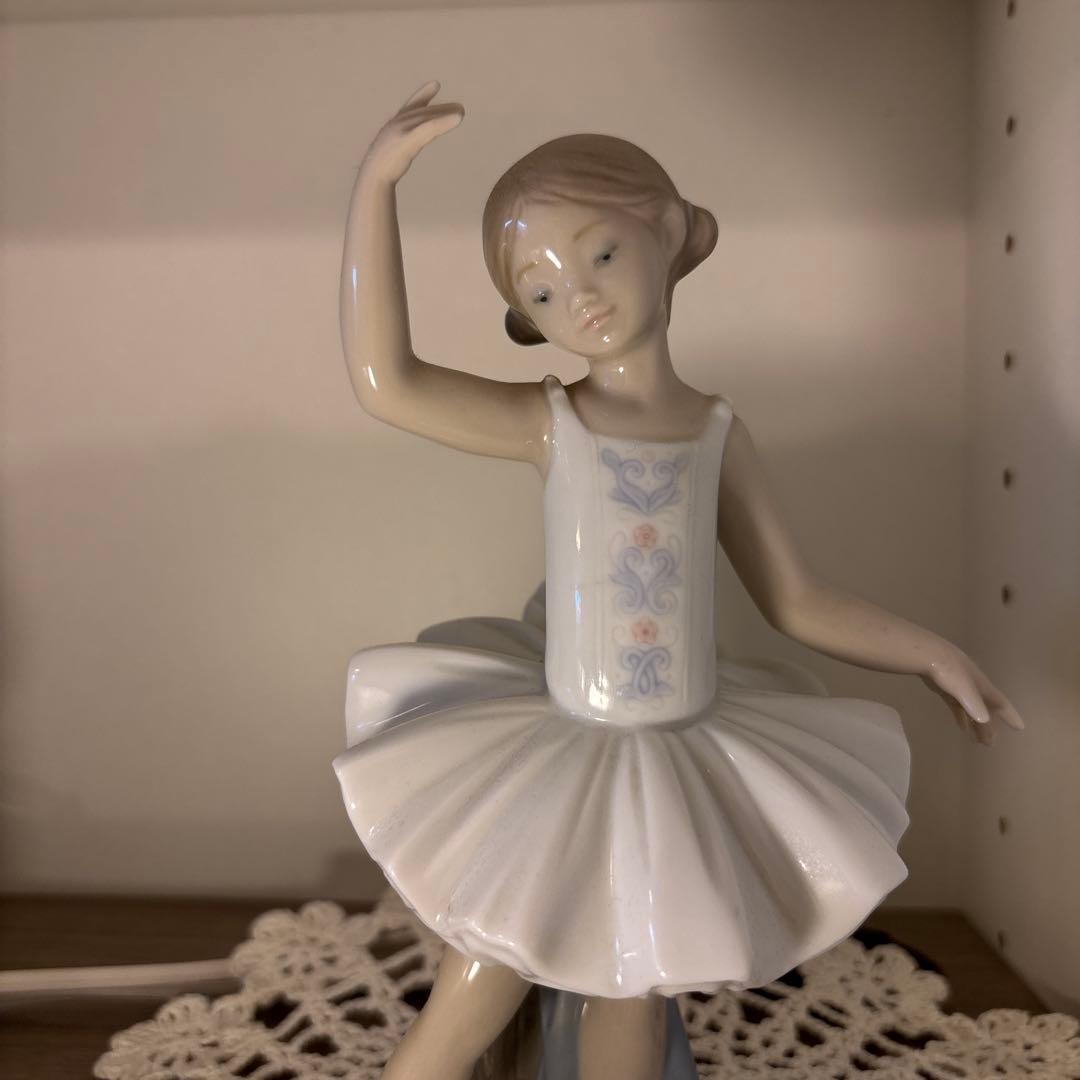 リヤドロ★バレリーナ フィギュア（専用箱あり）