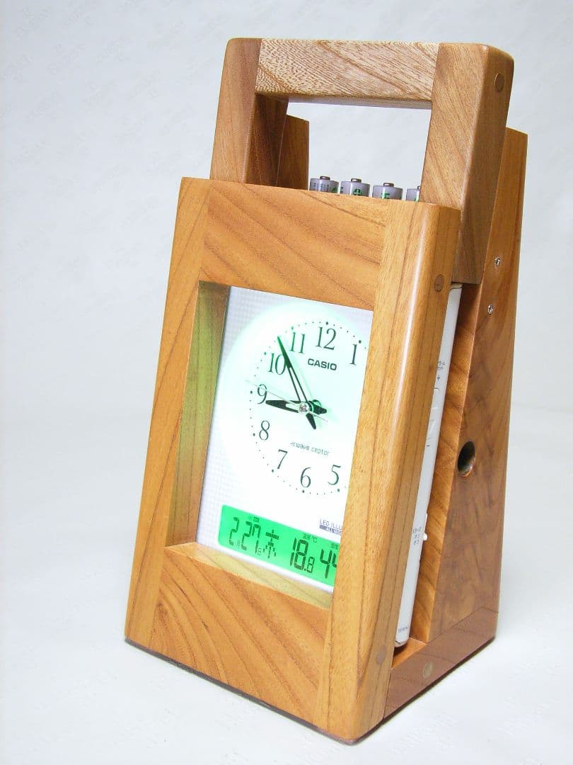 S012総欅板材ハンドル付き斜め型電波目覚まし時計（カシオTQT−351NJ使用