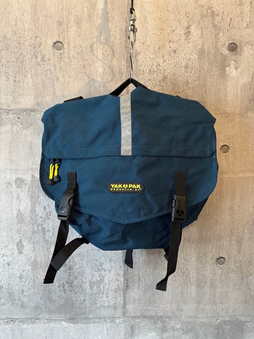 バッグ 90s 00s YakPak Messenger Bag