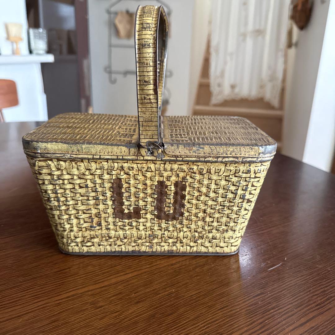 お値下げ　LU缶 アンティーク