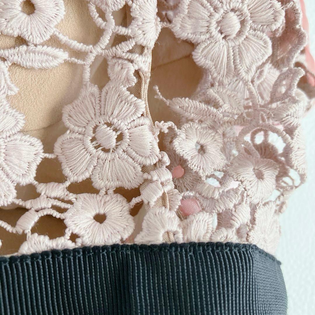 セルフポートレイト　3Dフラワー　ペプラムトップス　総レース　切替　花柄　フレア