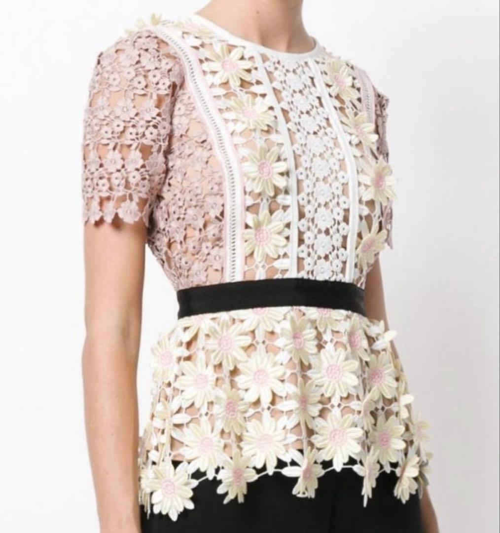 セルフポートレイト　3Dフラワー　ペプラムトップス　総レース　切替　花柄　フレア