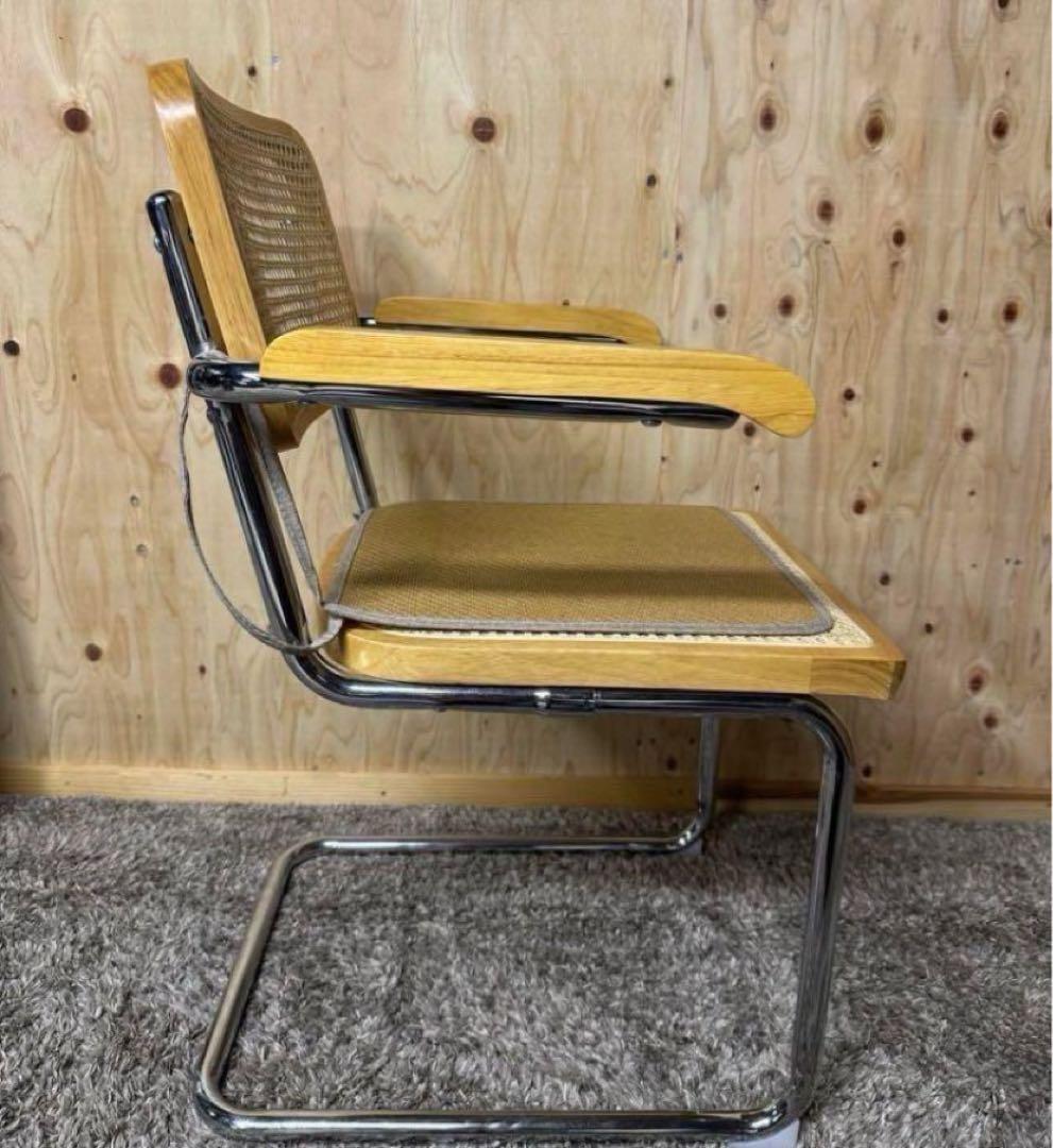 チェスカチェアリプロダクト品