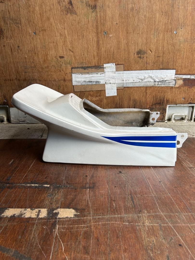 CBR400F テールカウル