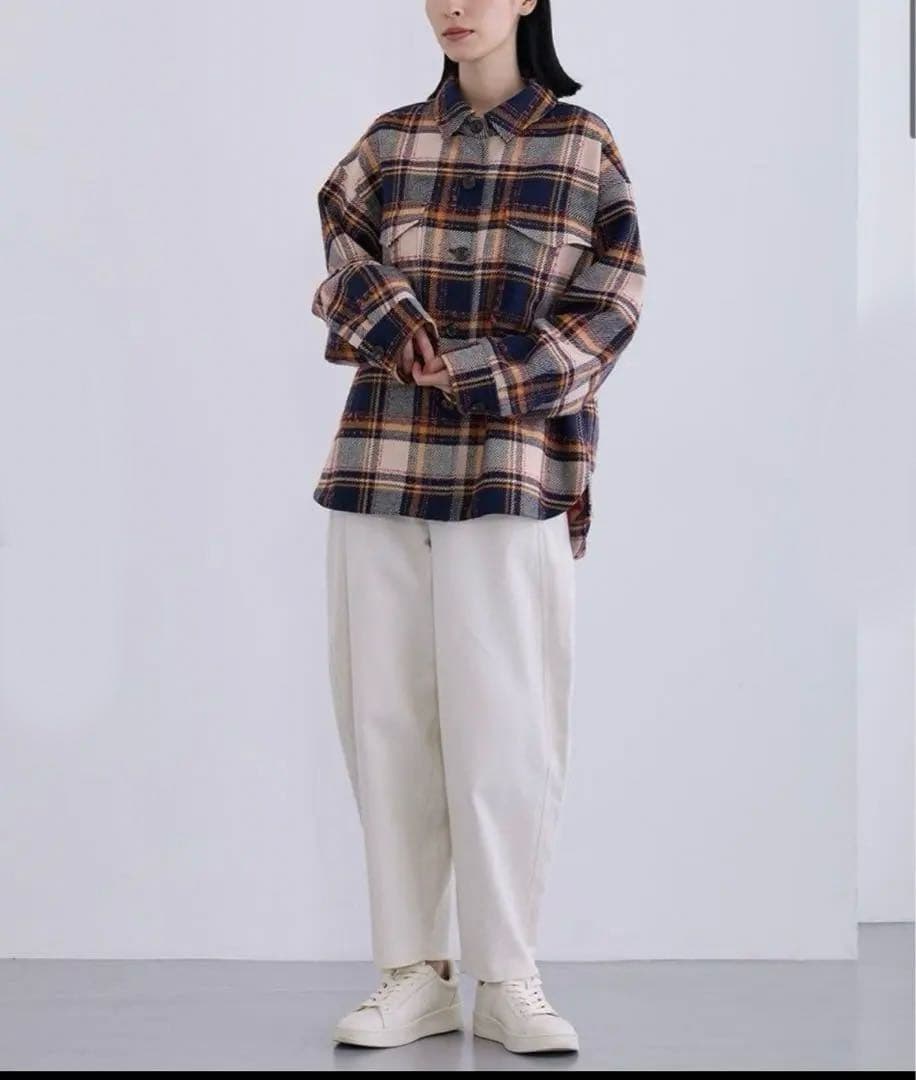 美品クールカレアン　LUIS MARI ツイードシャツジャケット39,600円