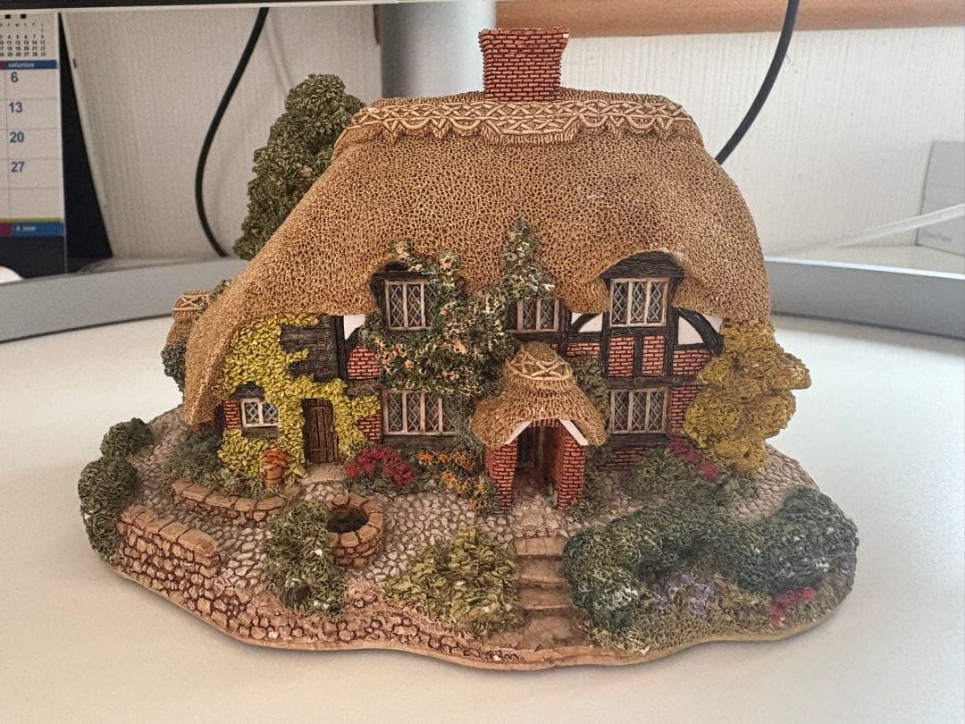 リリパットレーンLilliputLane HoneysuckleCottage