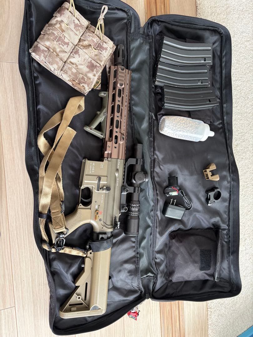 し*ね様 次世代電動ガン タンカラー 専用ケース付き