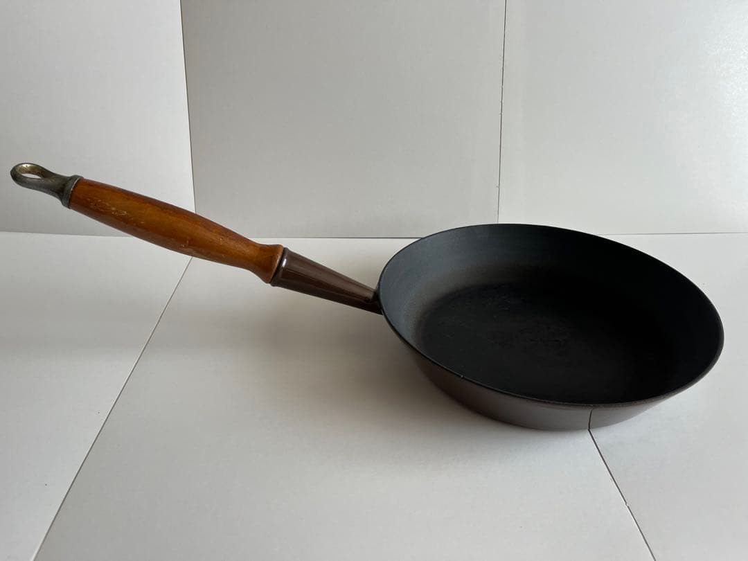 希少　廃盤　ヴィンテージ ルクルーゼ　フライパン　24cm ブラウン