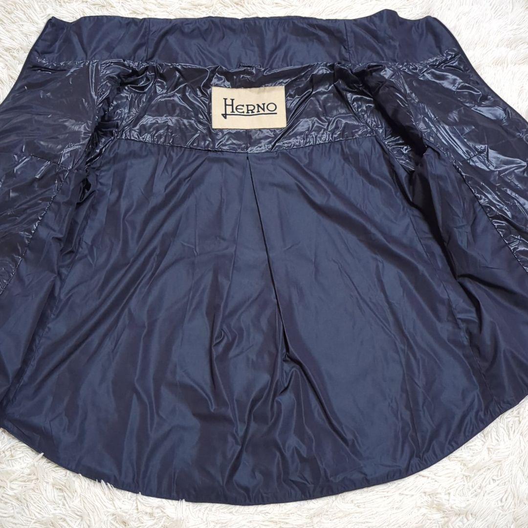 極美品 HERNO 46 大きいサイズ 半袖 ダウンベスト 異素材切替 紺