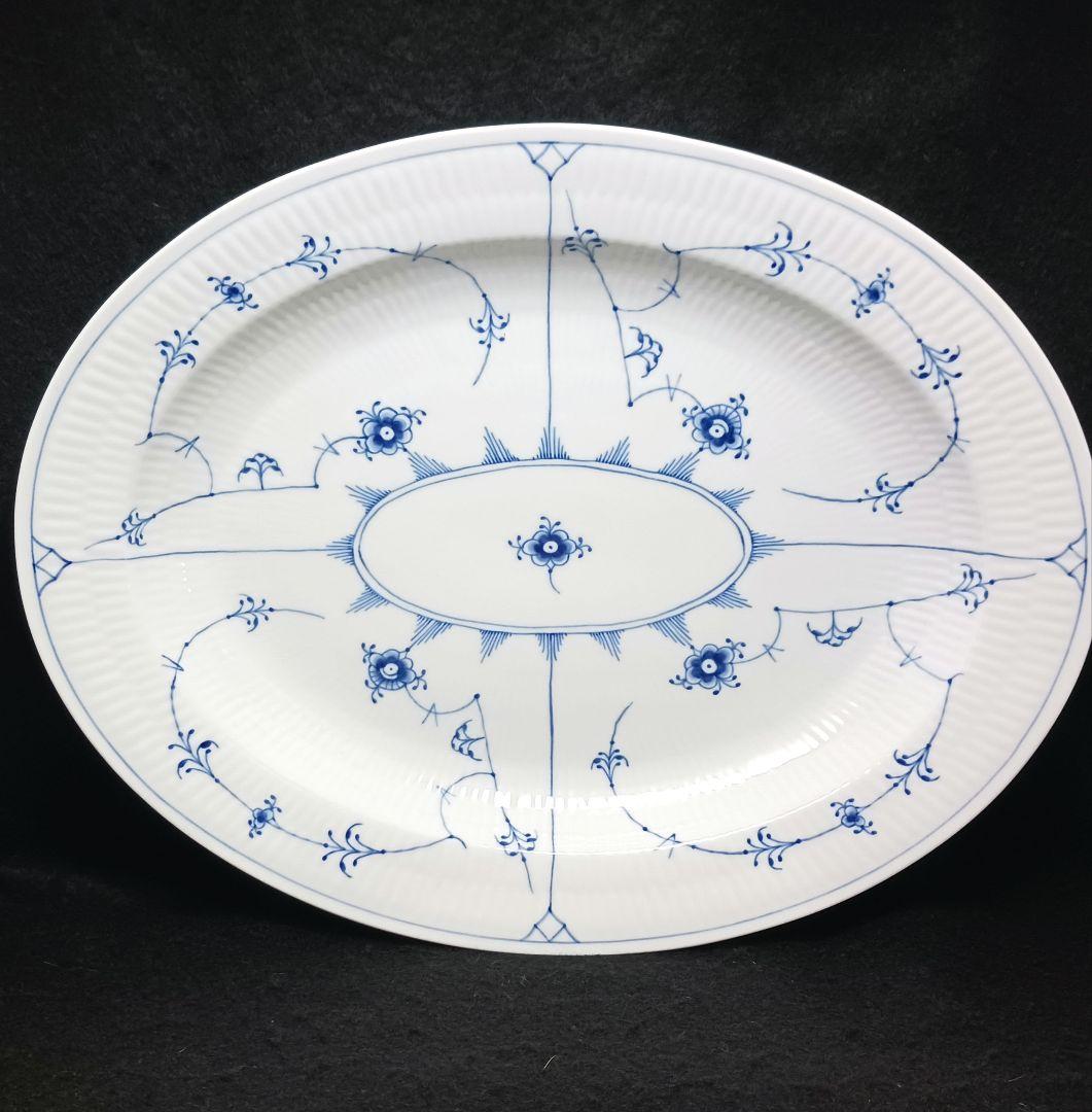 Y3332-12 ロイヤルコペンハーゲン ブルーフルーテッド オーバルディッシュ