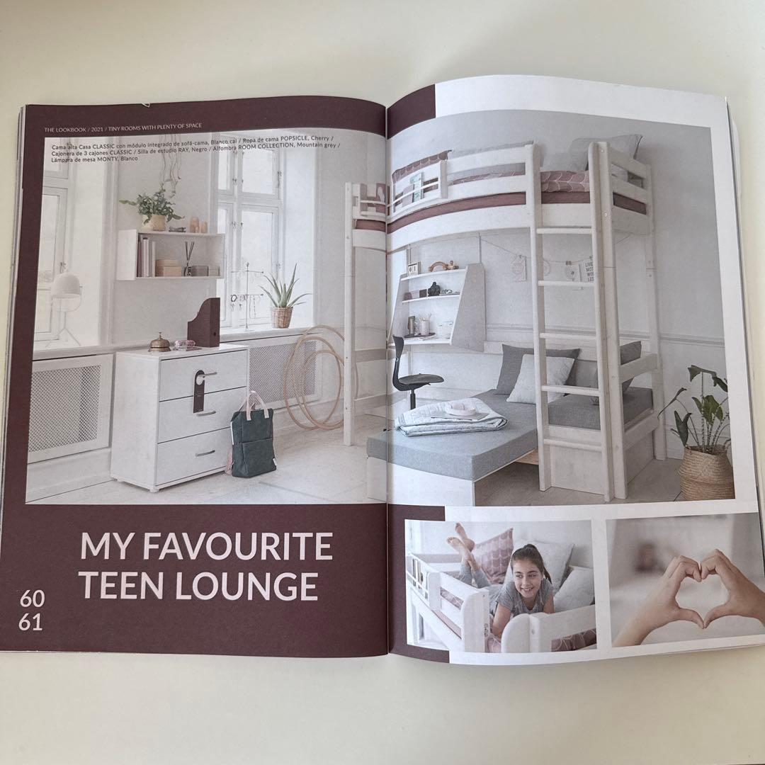 FLEXA 北欧家具木製チェスト(最下段引出し少々難あり)