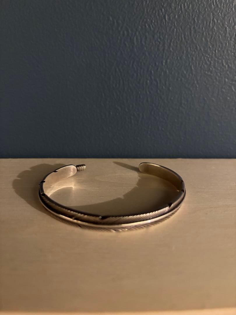 ナバホ族 インディアンジュエリー　バングル　　ハーヴィーメイス