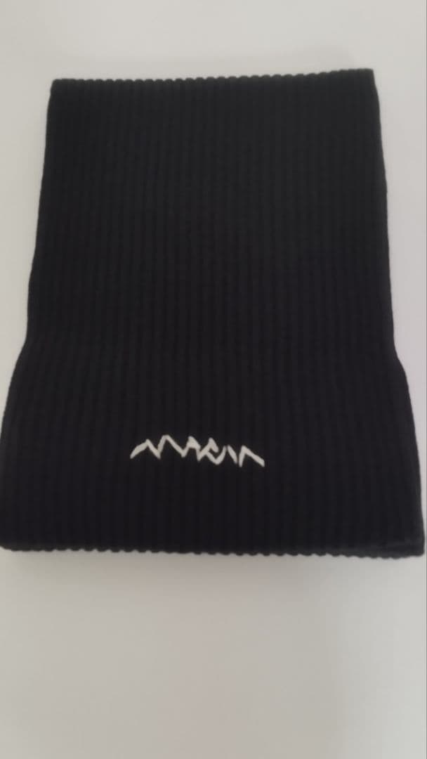 Marni マルニ ロゴ刺繍 リブ ニット マフラー