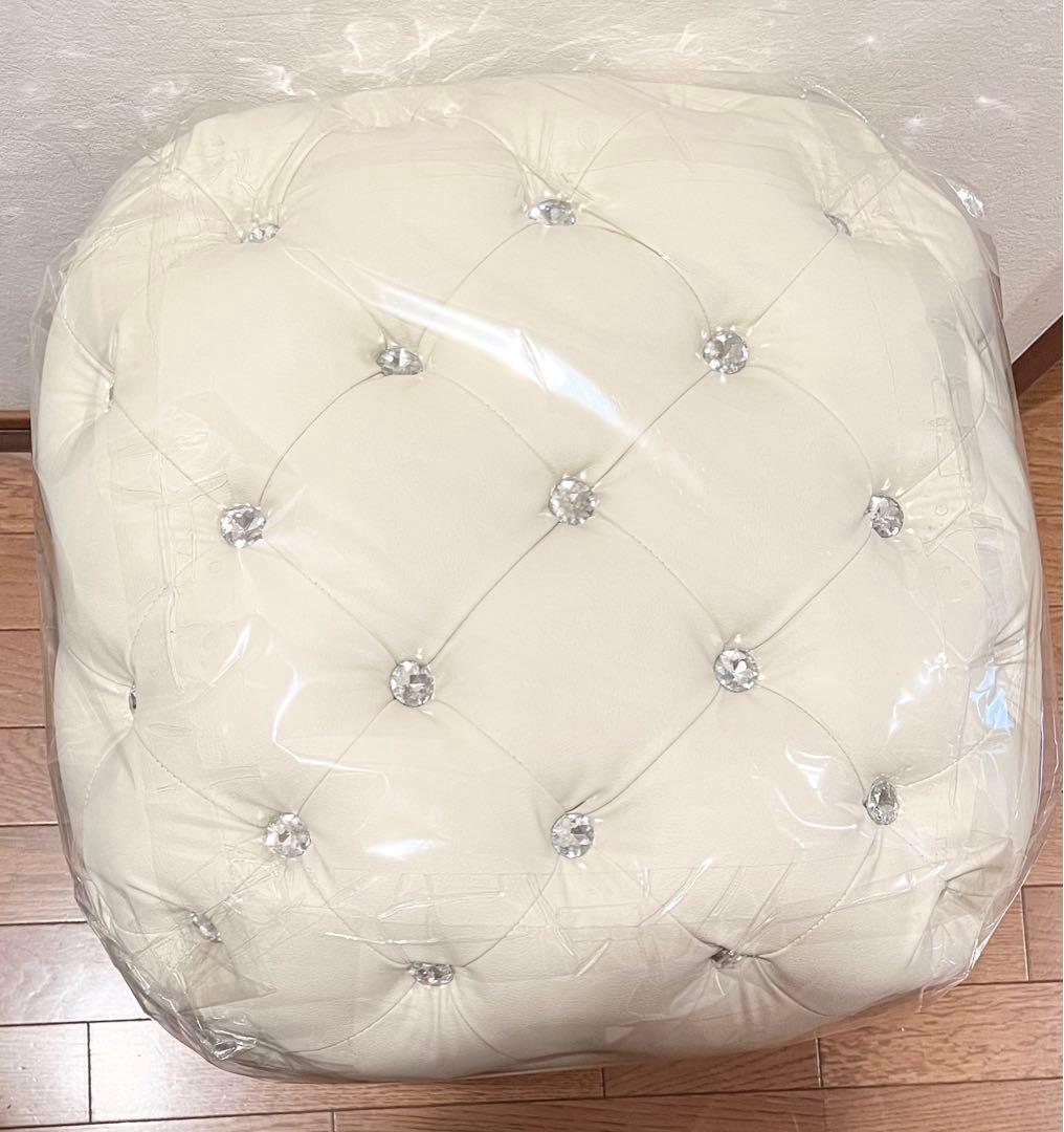 【新品未開封】豪華❤︎大粒ビジュー付きスツール❤︎オットマン❤︎椅子❤︎
