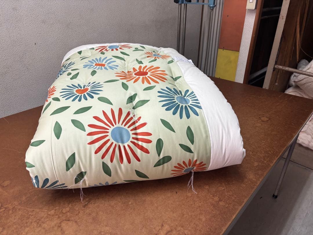 シングル掛け布団　綿布団　少し軽め　日本製