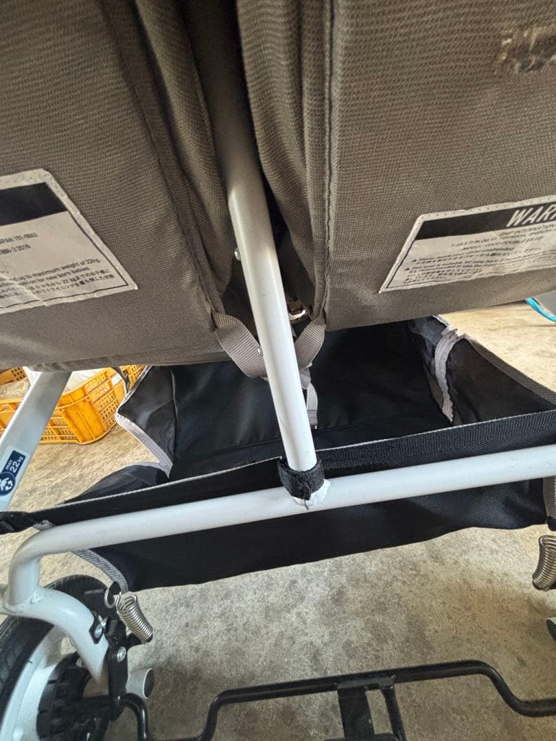 双子ベビーカー　エアバギーココダブル