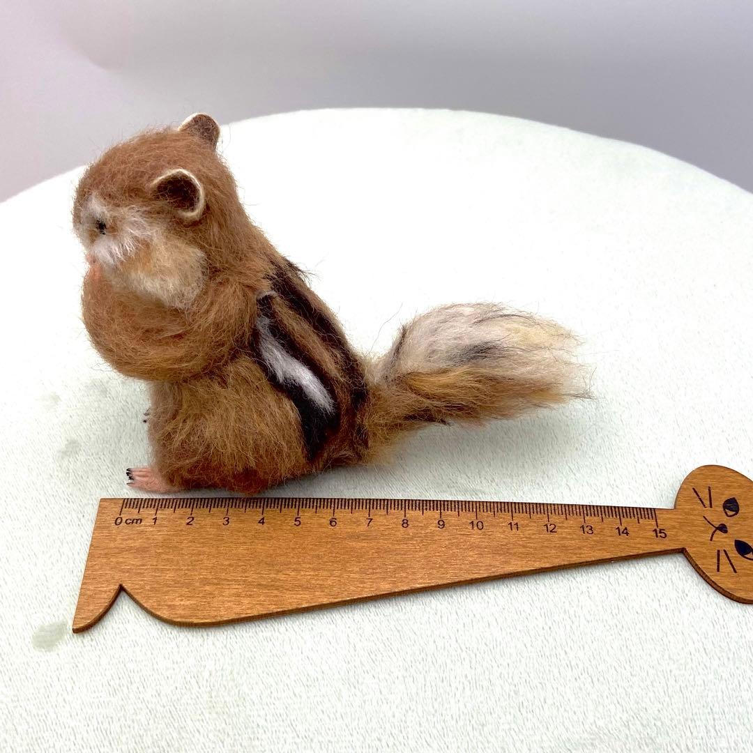 シマリス　羊毛フェルト　ハンドメイド　人形　オブジェ　インテリア