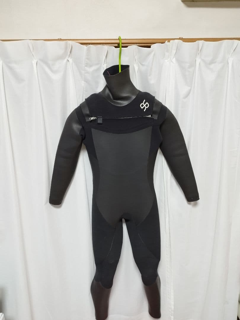 RASH セミドライスーツ DRAGON C BEAST3.5ミリ