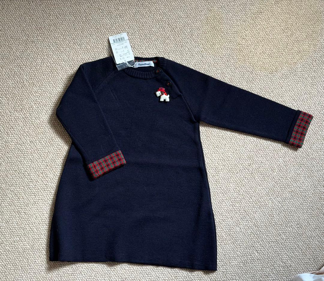 ファミリア　ネイビーのニットワンピース