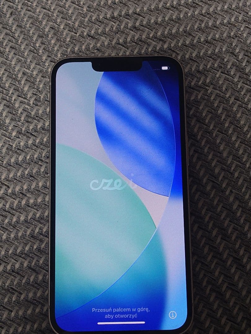 Apple iPhone13 128GB スターライト