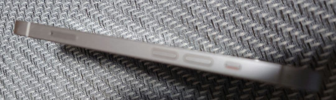 Apple iPhone13 128GB スターライト