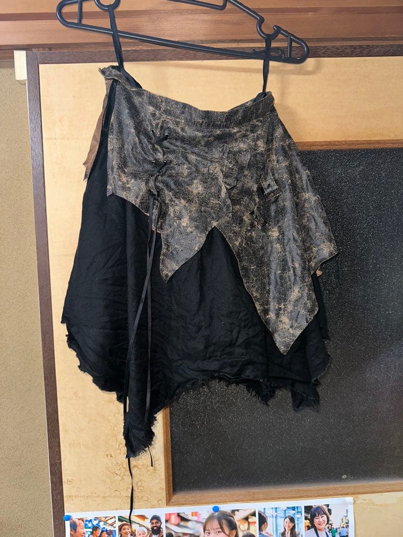 アシンメトリースカート 黒/グレー