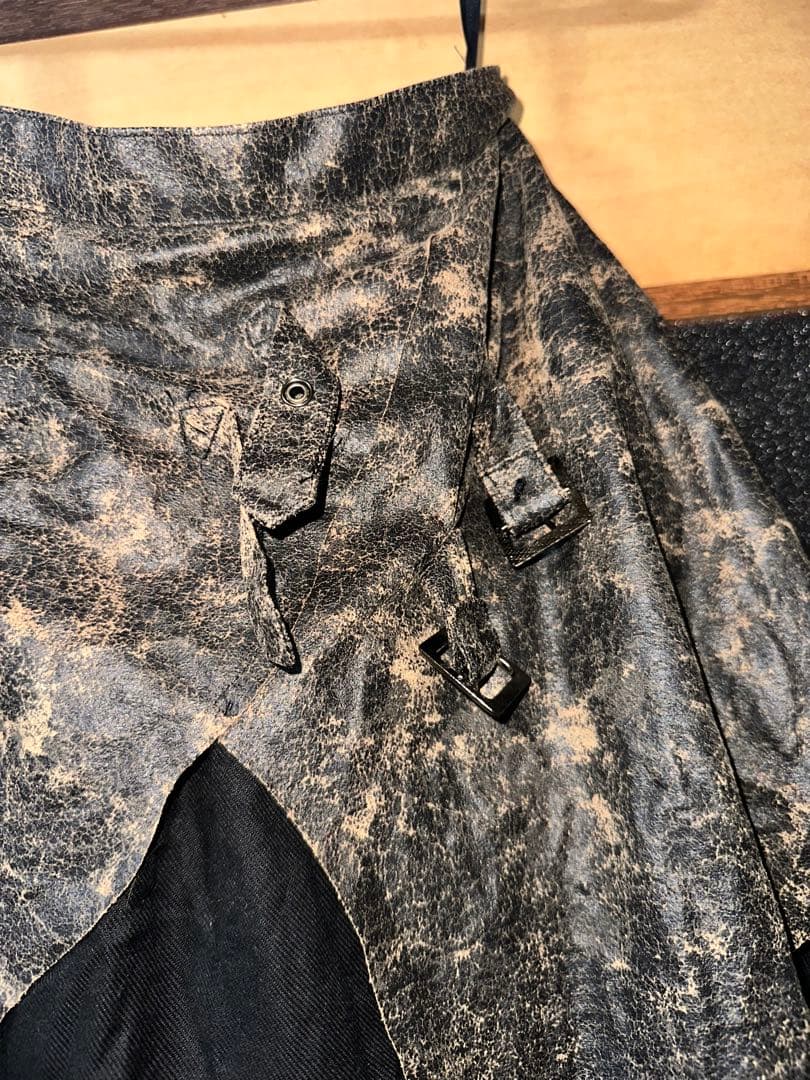 アシンメトリースカート 黒/グレー