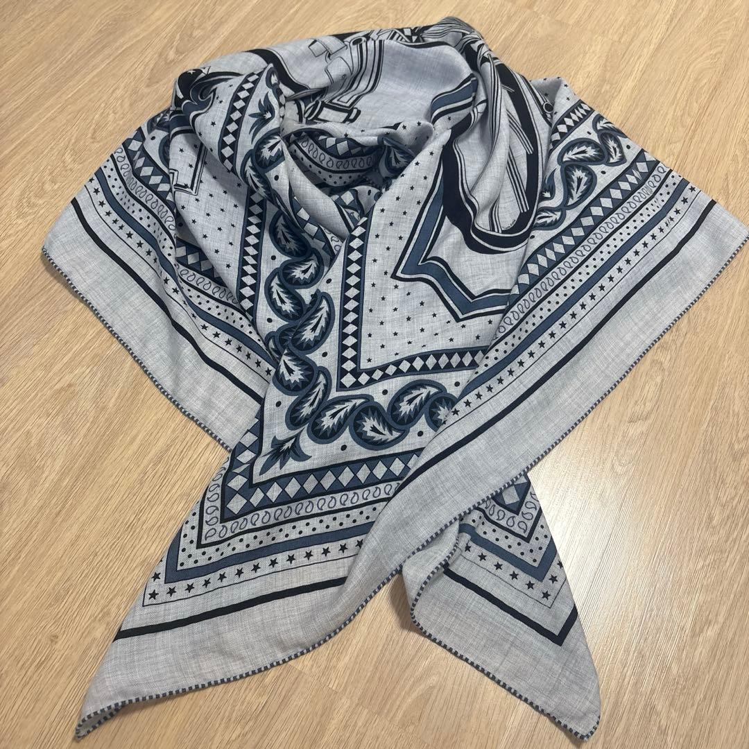 エルメス　カレジェアン　四輪馬車の車輪バンダナ　カシシル　カシミアシルク　140