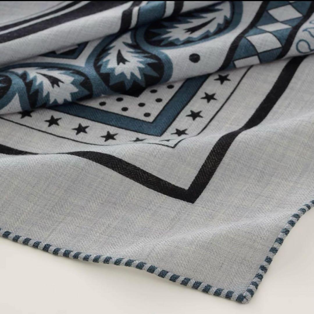 エルメス　カレジェアン　四輪馬車の車輪バンダナ　カシシル　カシミアシルク　140