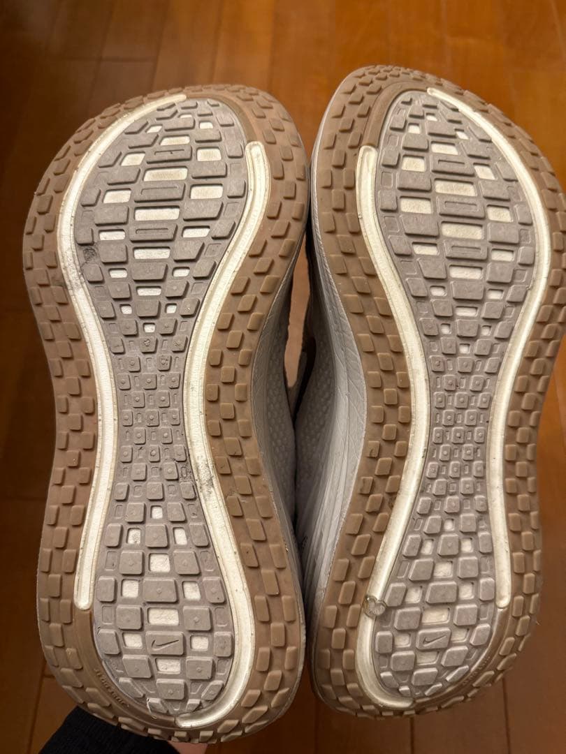 【完売品/27cm】NIKE ボメロ プラス