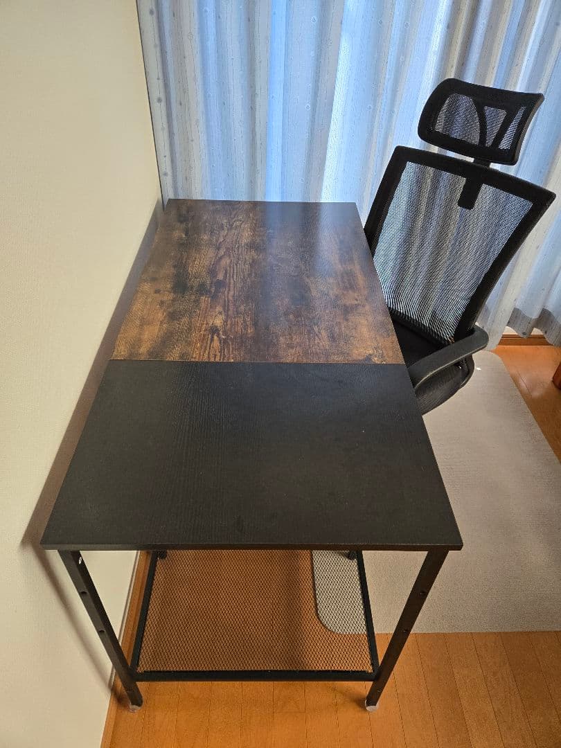 メッシュチェア