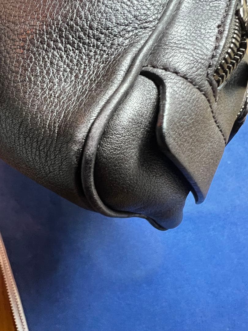 トッズ　TOD’S セカンドバッグ　Wジップ クラッチバック ダークブラウン