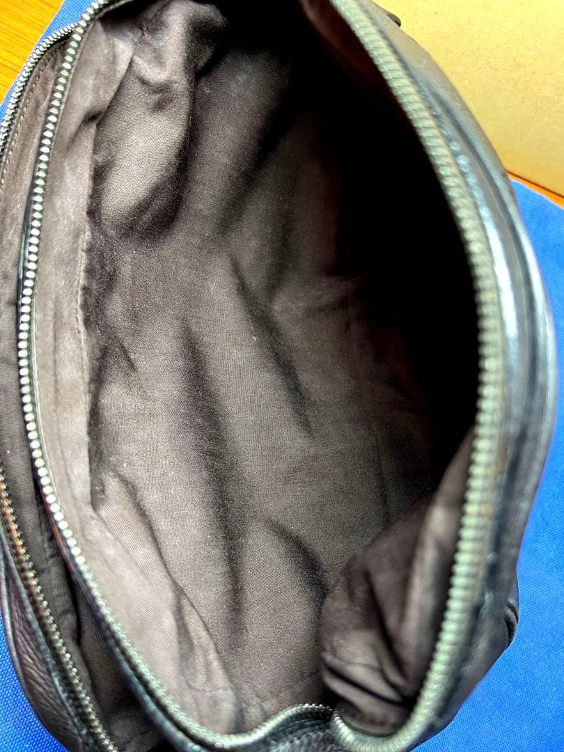 トッズ　TOD’S セカンドバッグ　Wジップ クラッチバック ダークブラウン