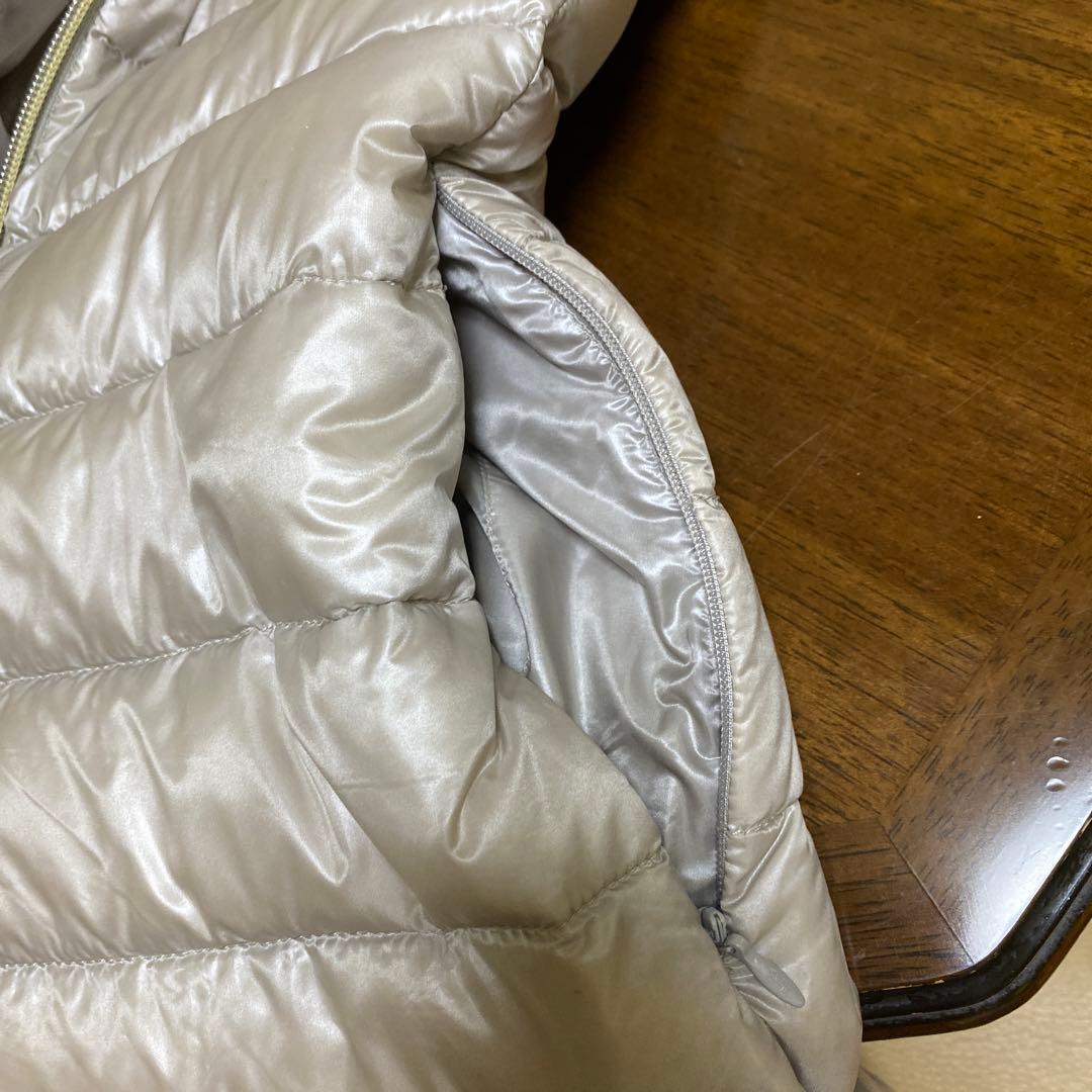 Herno フード付きシルバーキルティングダウンベストロング