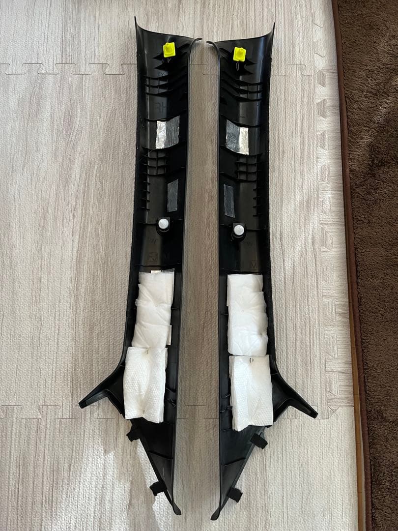 スバル WRX レヴォーグ VM スバル純正 Aピラーカバー 黒 左右セット美品