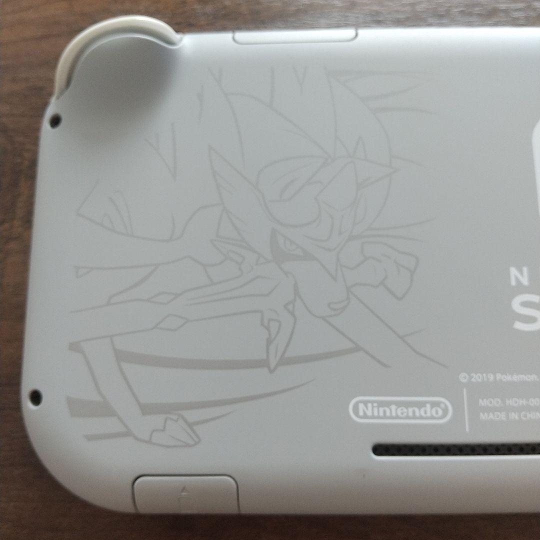 スイッチライト ポケモンデザイン