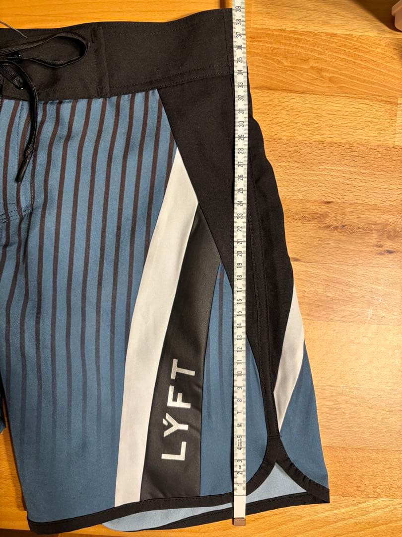 【タグ有り新品】LYFT サーフパンツ 金子選手着用モデルSサイズ