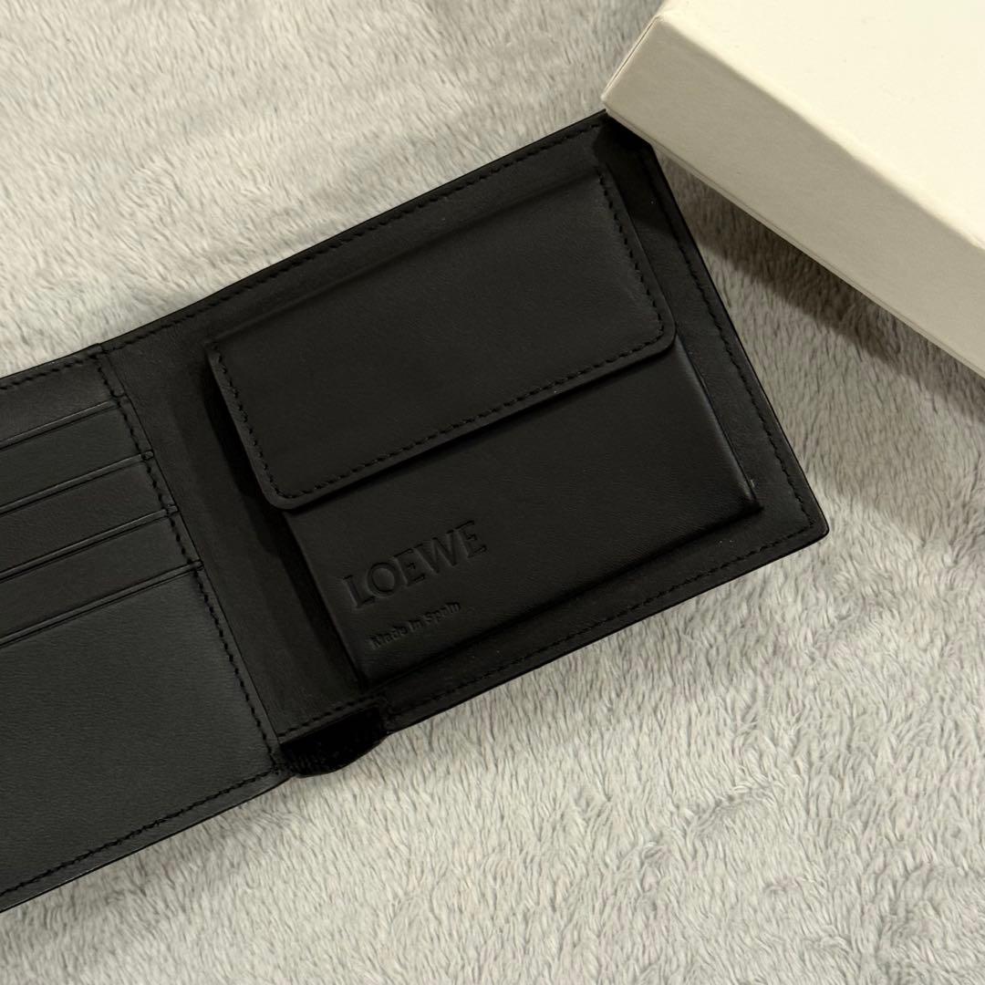 ⭐️未使用品⭐️　LOEWE　ロエベ　シグネチャーウォレット　二つ折り財布