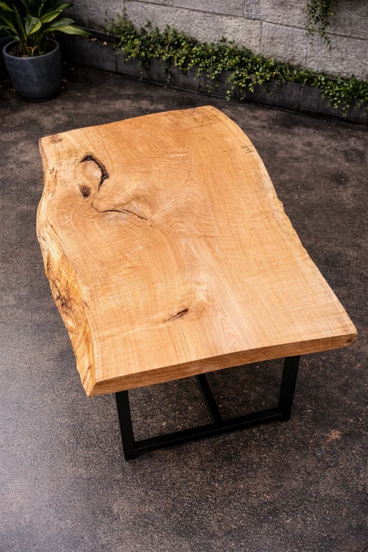 栓　一枚板　ダイニングテーブル