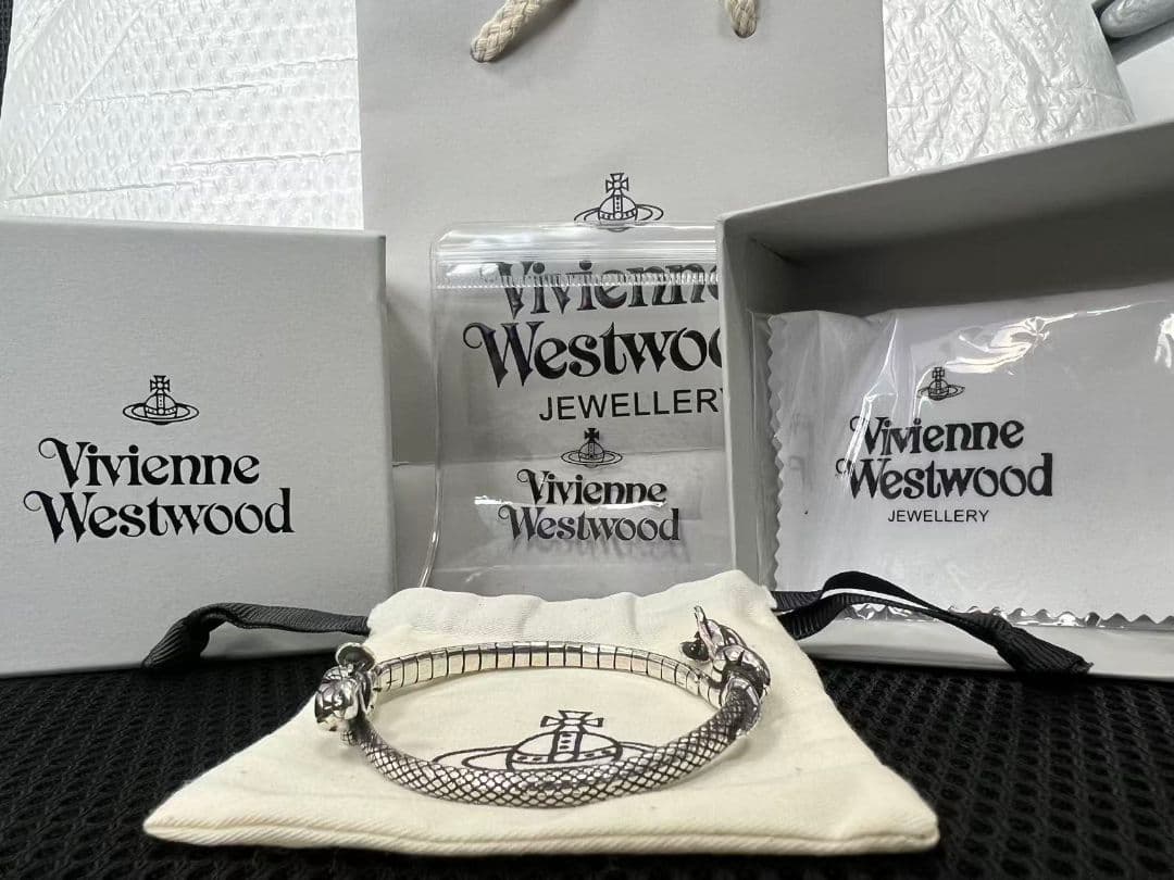 Vivienne Westwood 新品同様 蛇デザインブレスレット