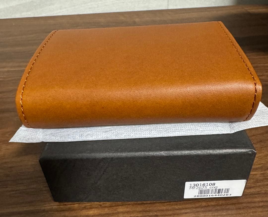 m+ エムピウ millefoglie II P25 コニャック