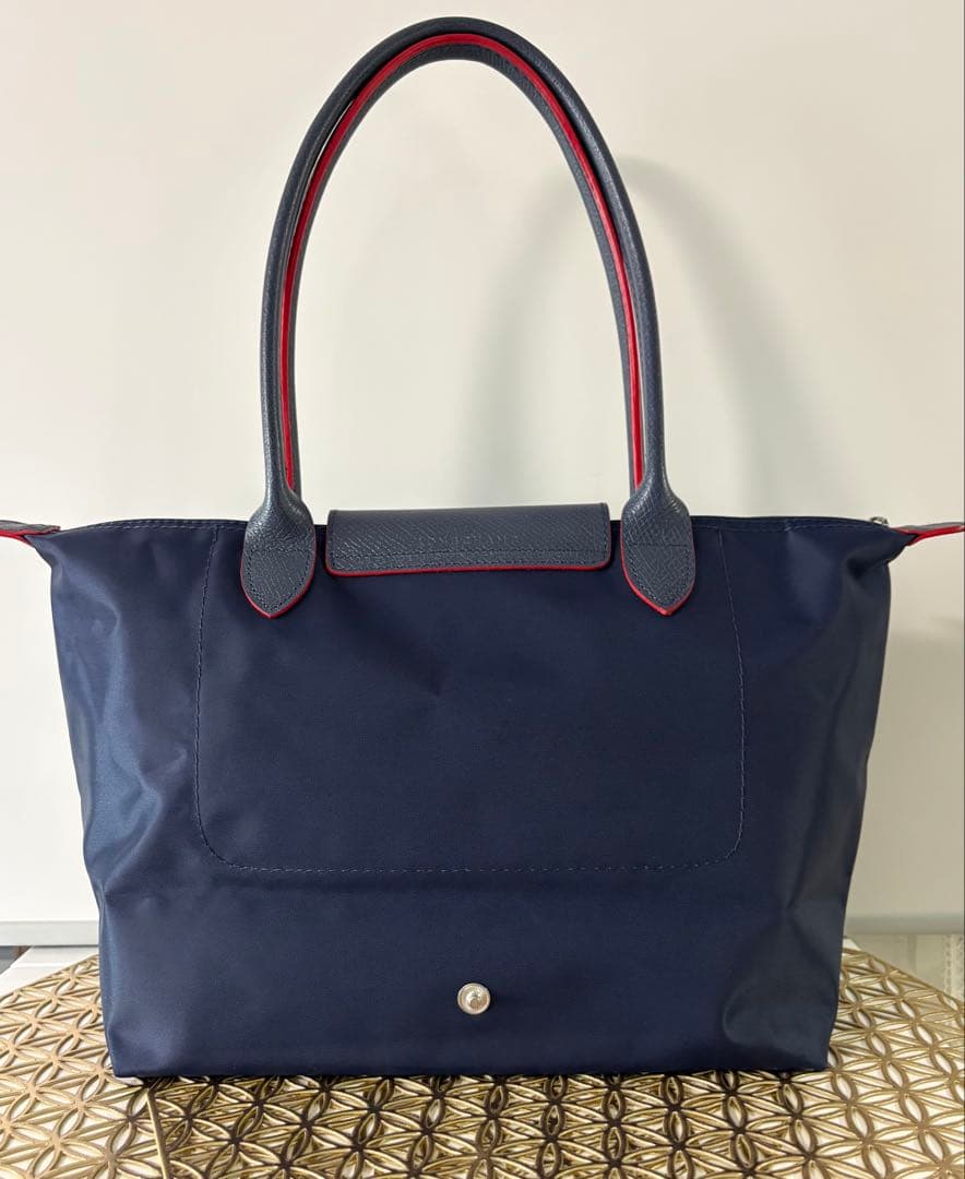 LONGCHAMPロンシャン ル・プリアージュネイビー×レッド底板付折りたたみ可