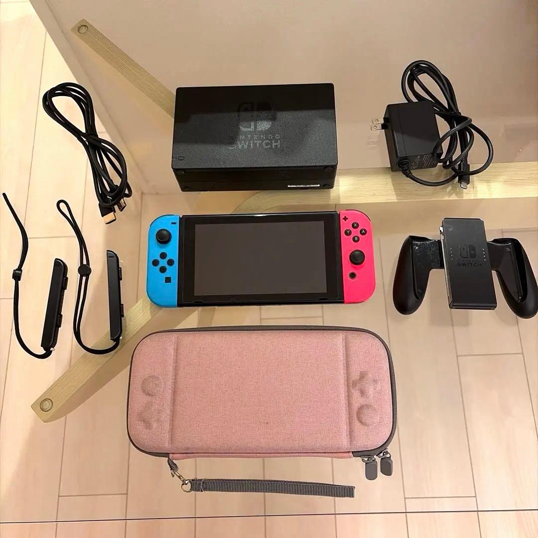 Nintendo Switch ニンテンドースイッチ 本体 付属品付き ケース付