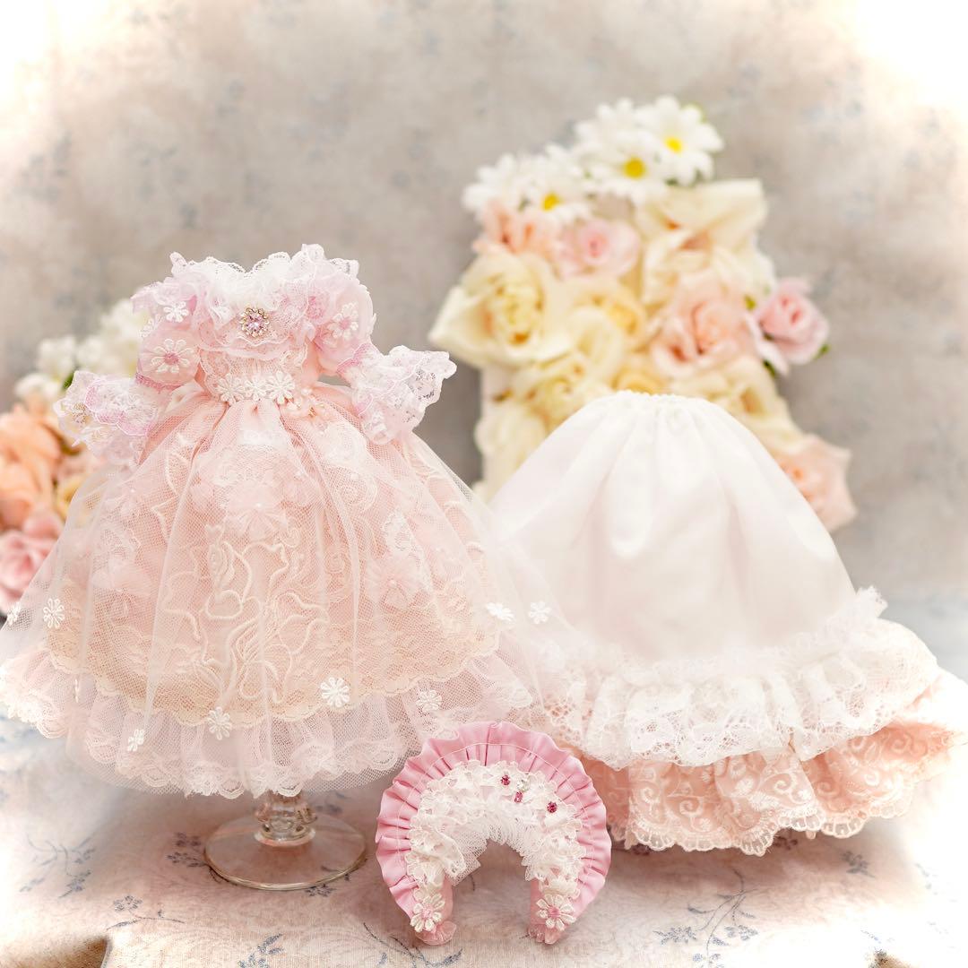 聖*）様 ジェニーちゃん服、リカちゃん服、ハンドメイド