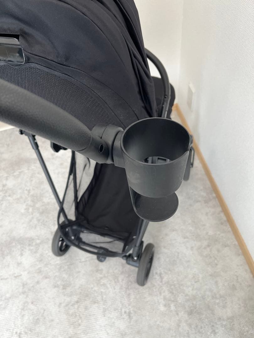 【レインカバー・ドリンクホルダー付】Cybexベビーカー　メリオカーボンブラック