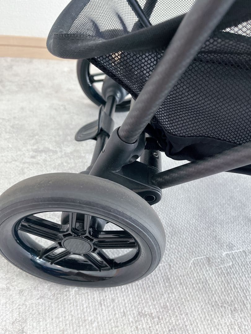 【レインカバー・ドリンクホルダー付】Cybexベビーカー　メリオカーボンブラック