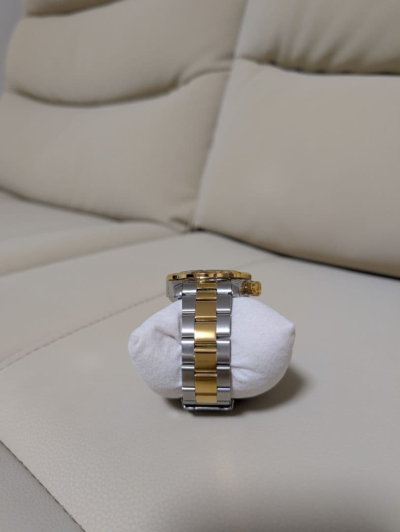 阪神タイガース承認モデル 電波ソーラークロノ 1935本限定　腕時計