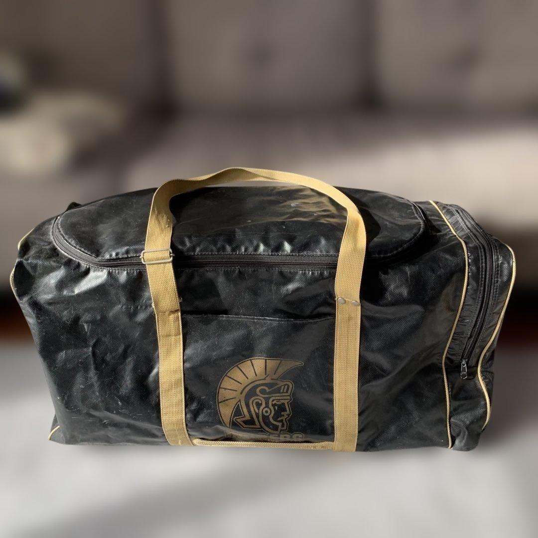 ★期間限定値下げ　アメフト 　関西大学カイザース　キットバッグ　ショルダーバッグ