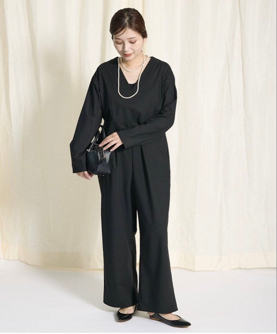 JSオケージョン　ブラックオールインワン